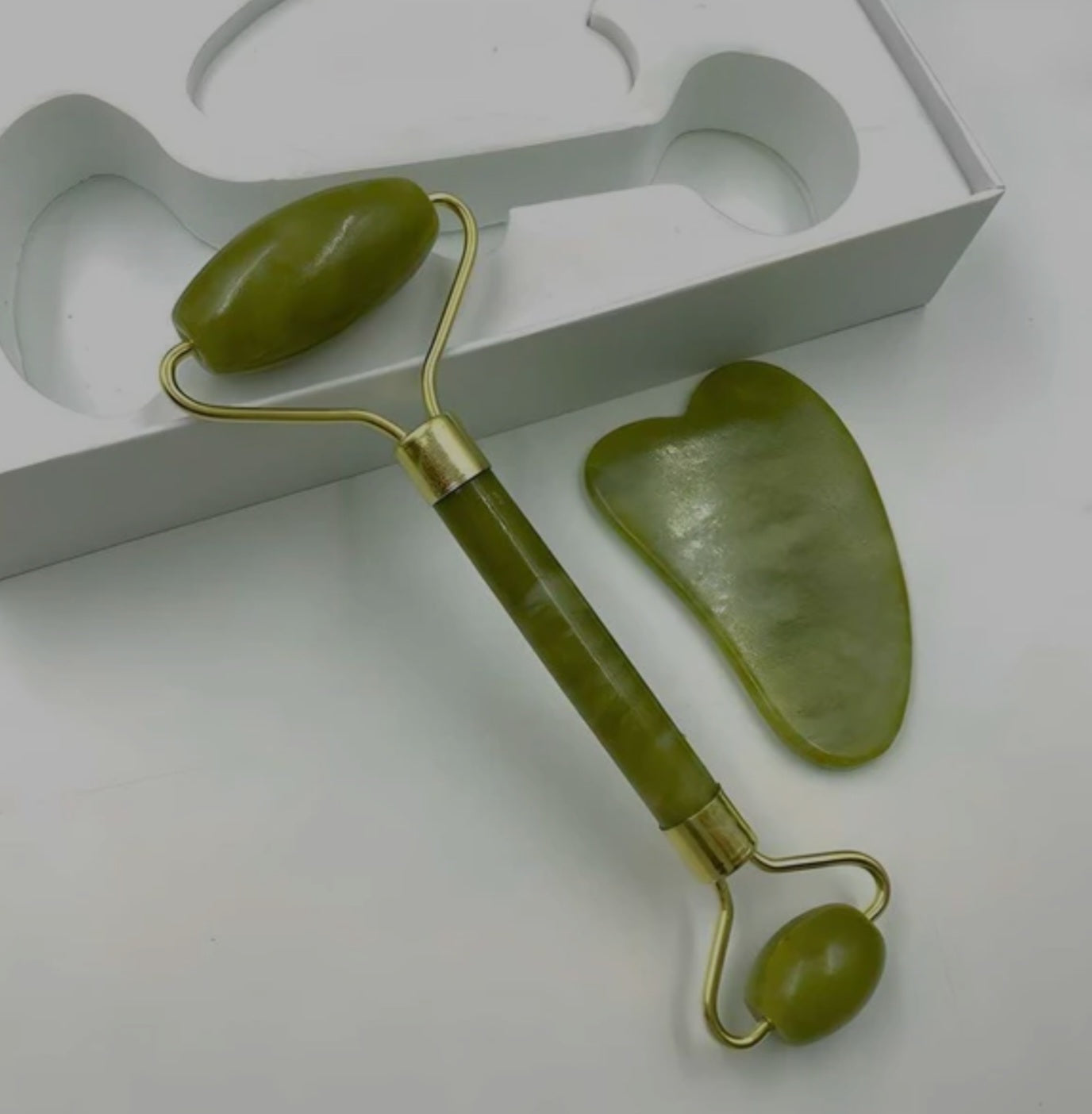 Facial Roller and Massager